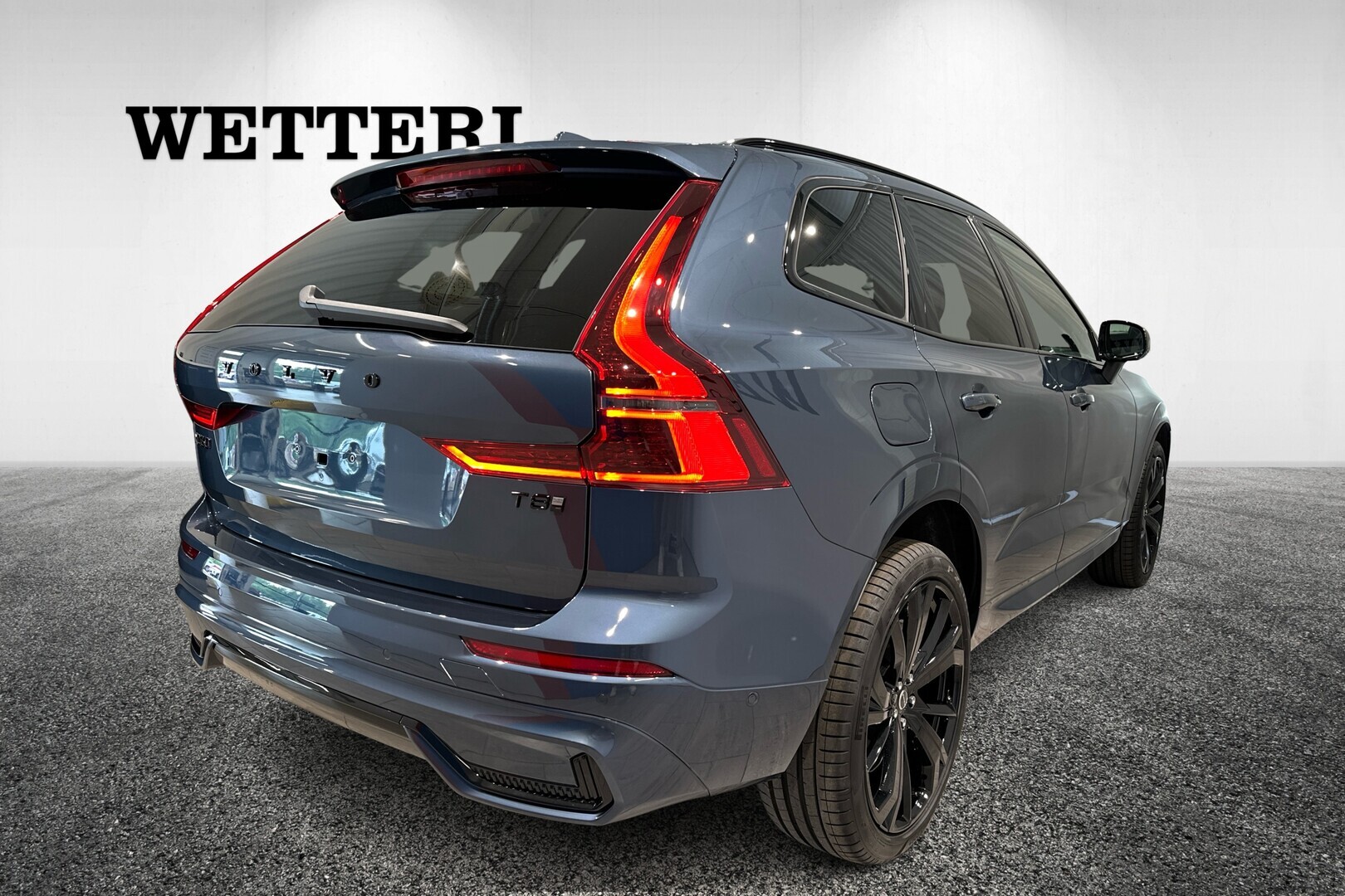 VOLVO XC60 4