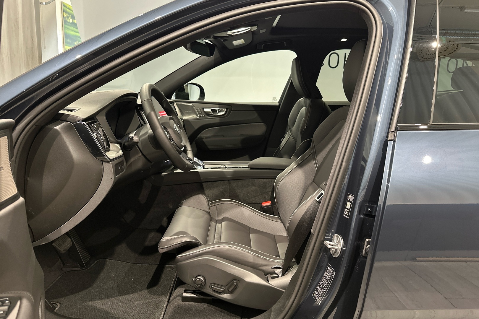 VOLVO XC60 5