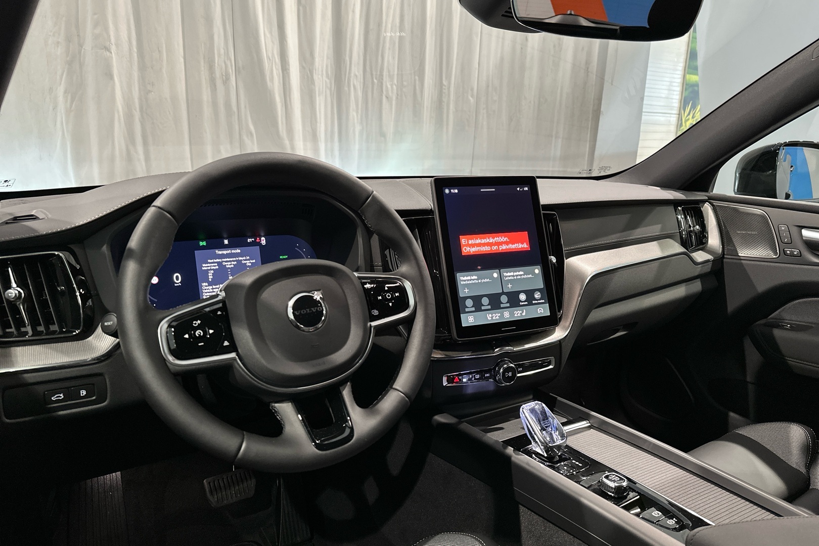 VOLVO XC60 6