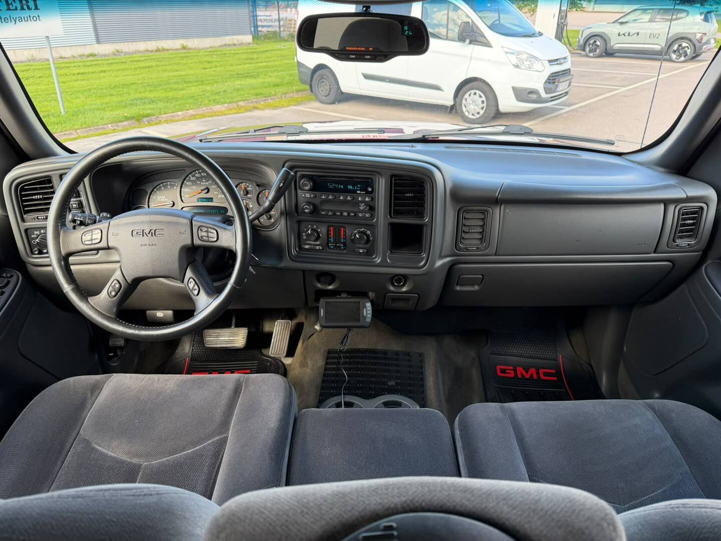 GMC Sierra 16