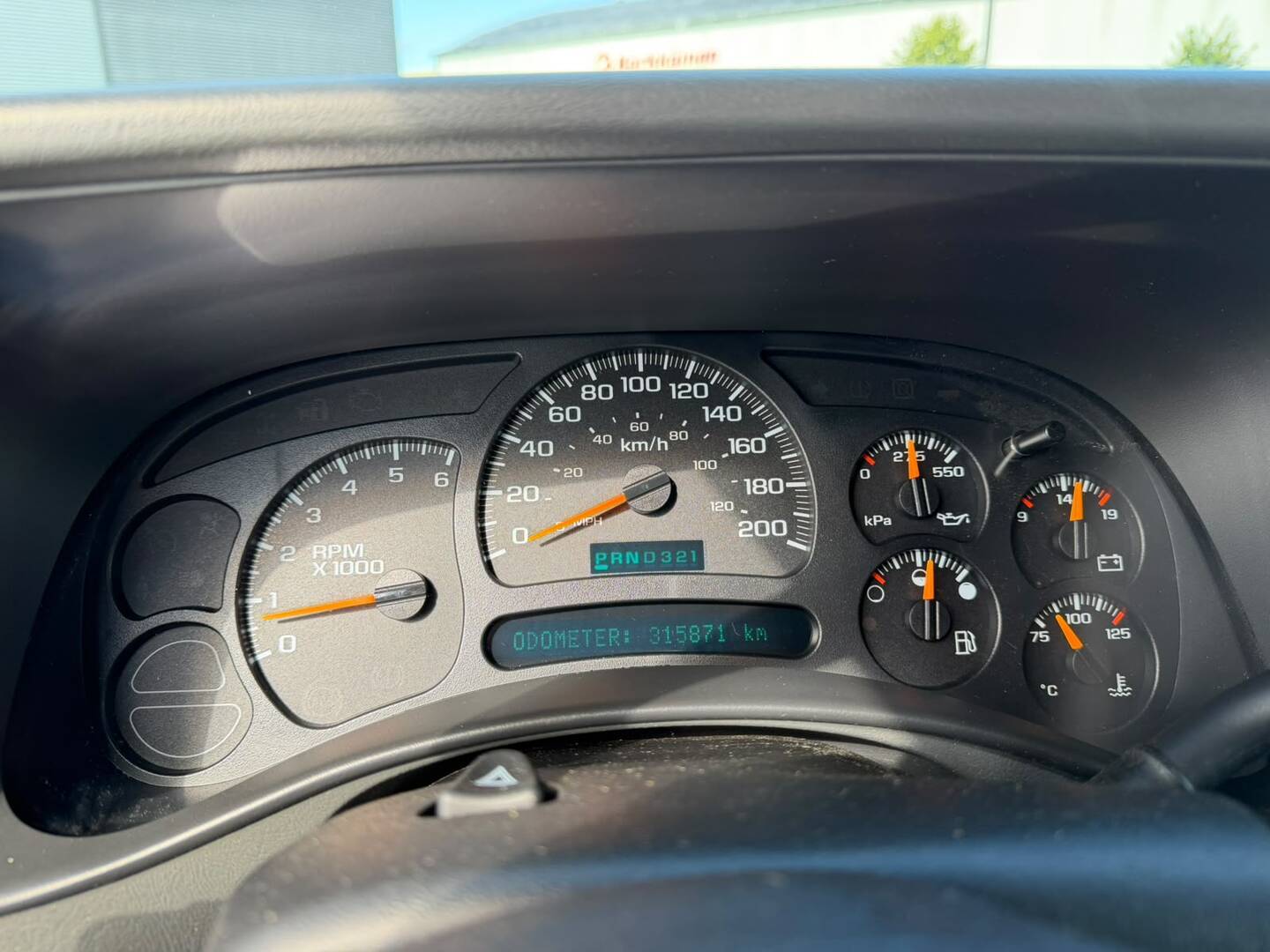 GMC Sierra 9