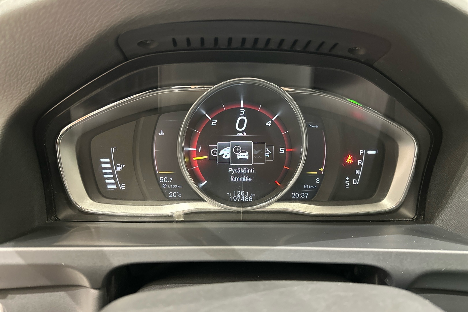 VOLVO V60 Cross Country 2017