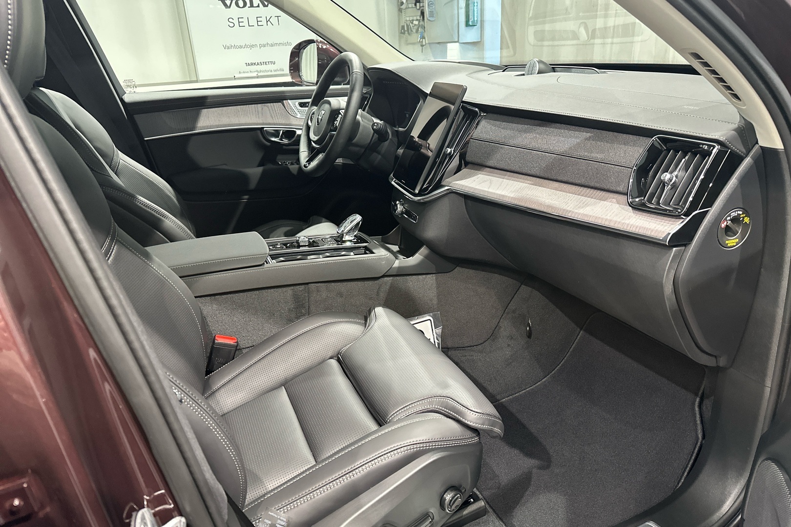 VOLVO XC90 15