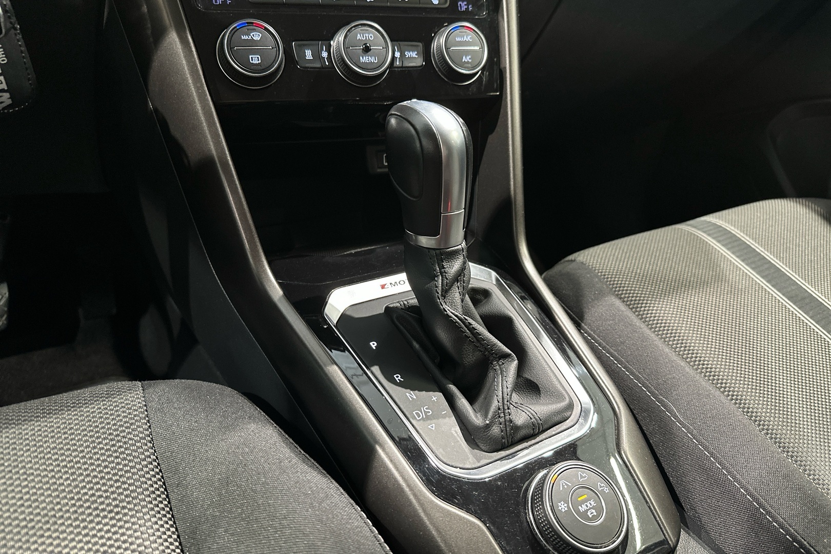 VOLKSWAGEN T-Roc 2018