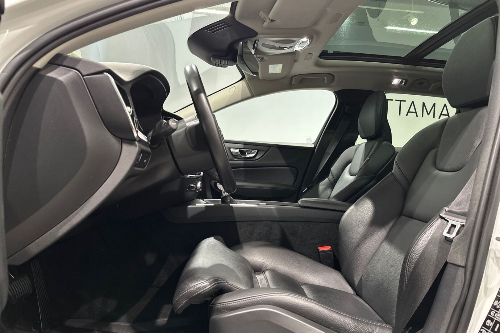 VOLVO V60 2019