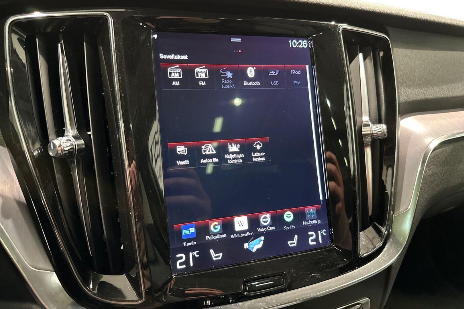 VOLVO V60 2019