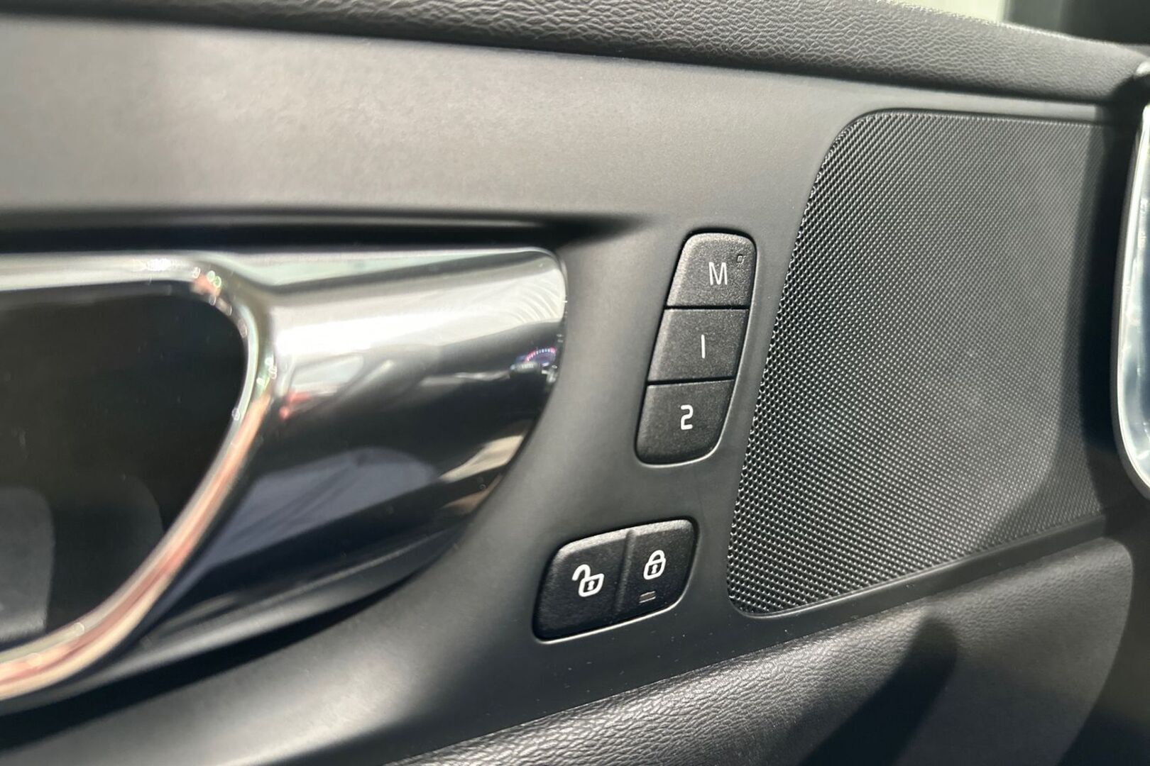 VOLVO V60 2019