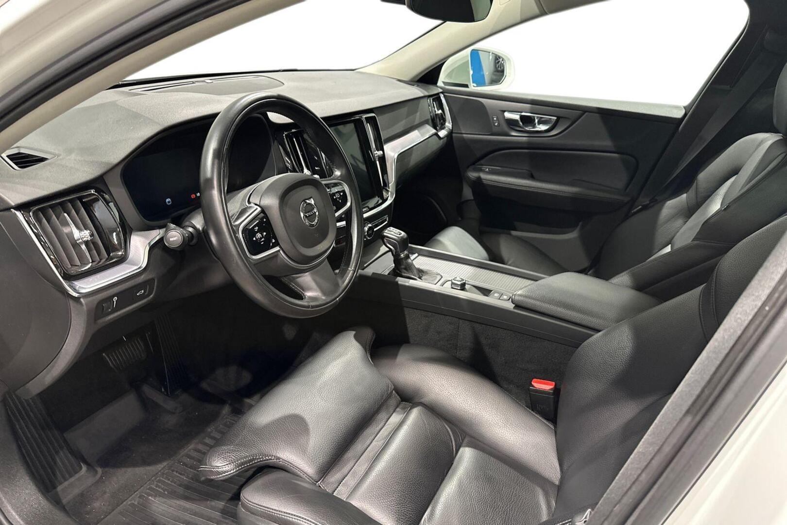 VOLVO V60 2019