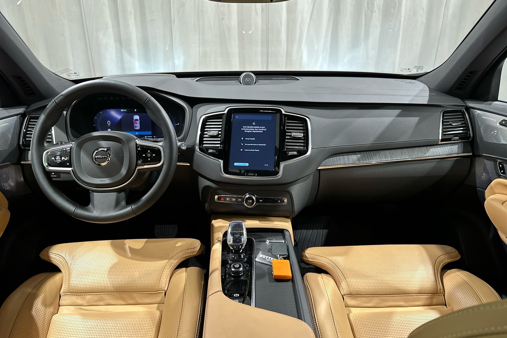 VOLVO XC90 2025