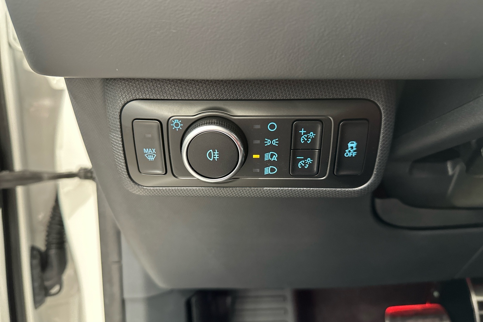 FORD Mustang Mach-E 2025