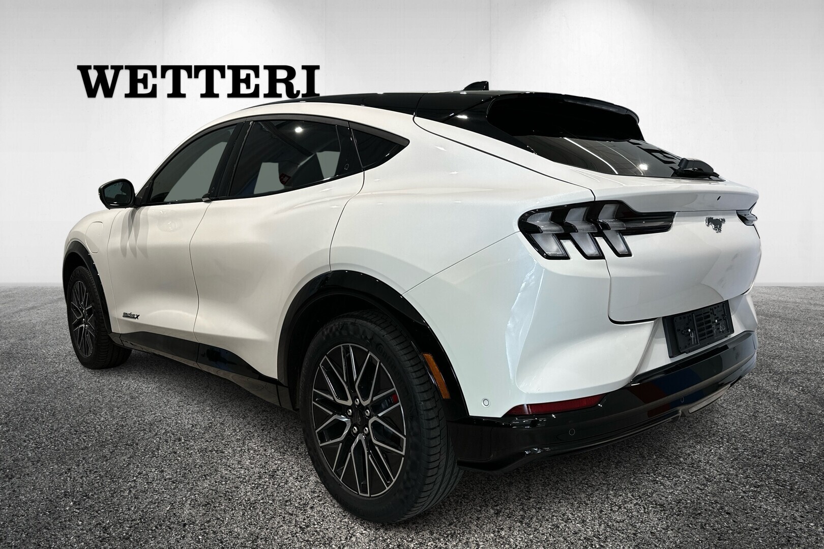 FORD Mustang Mach-E 2025