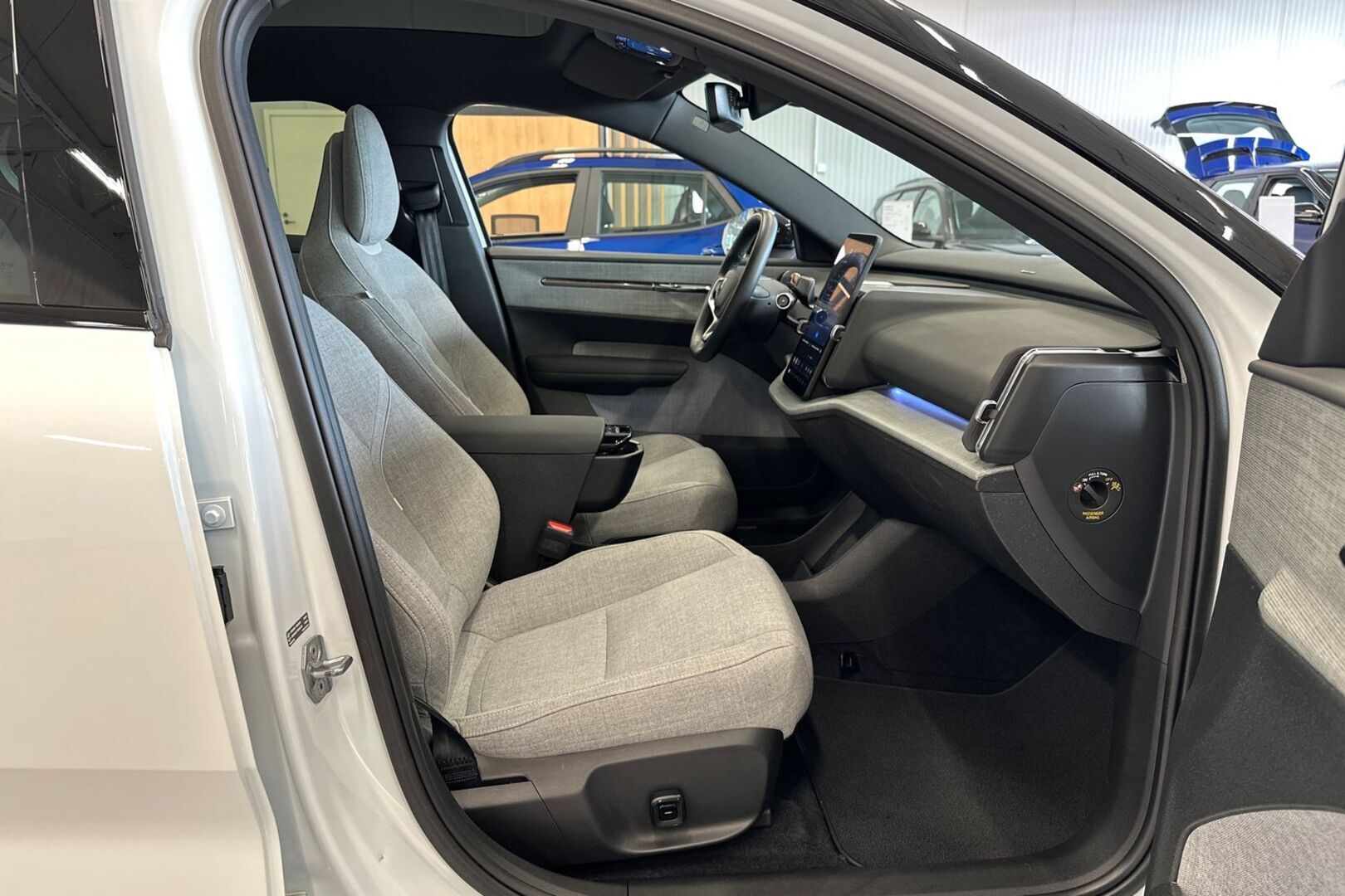 VOLVO EX30 20
