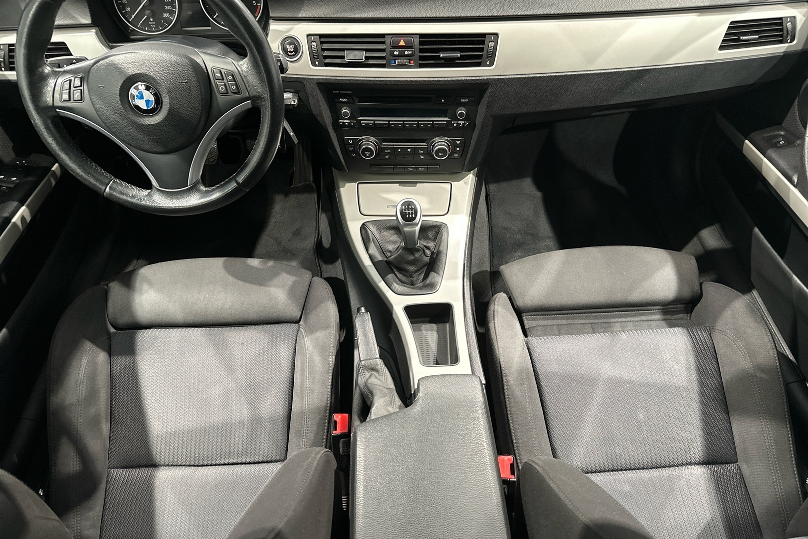 BMW 320 2011