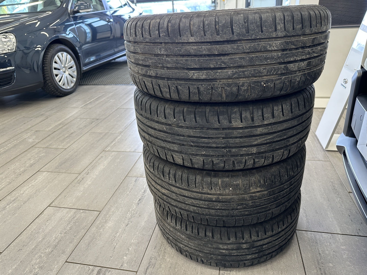 VOLKSWAGEN Jetta 2010