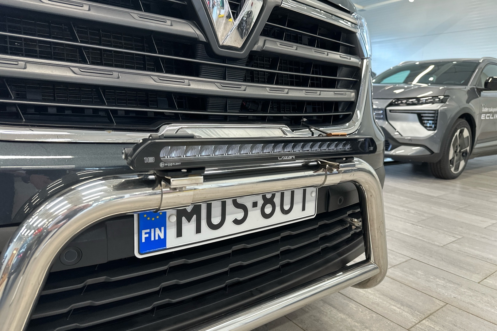 RENAULT Trafic 2023