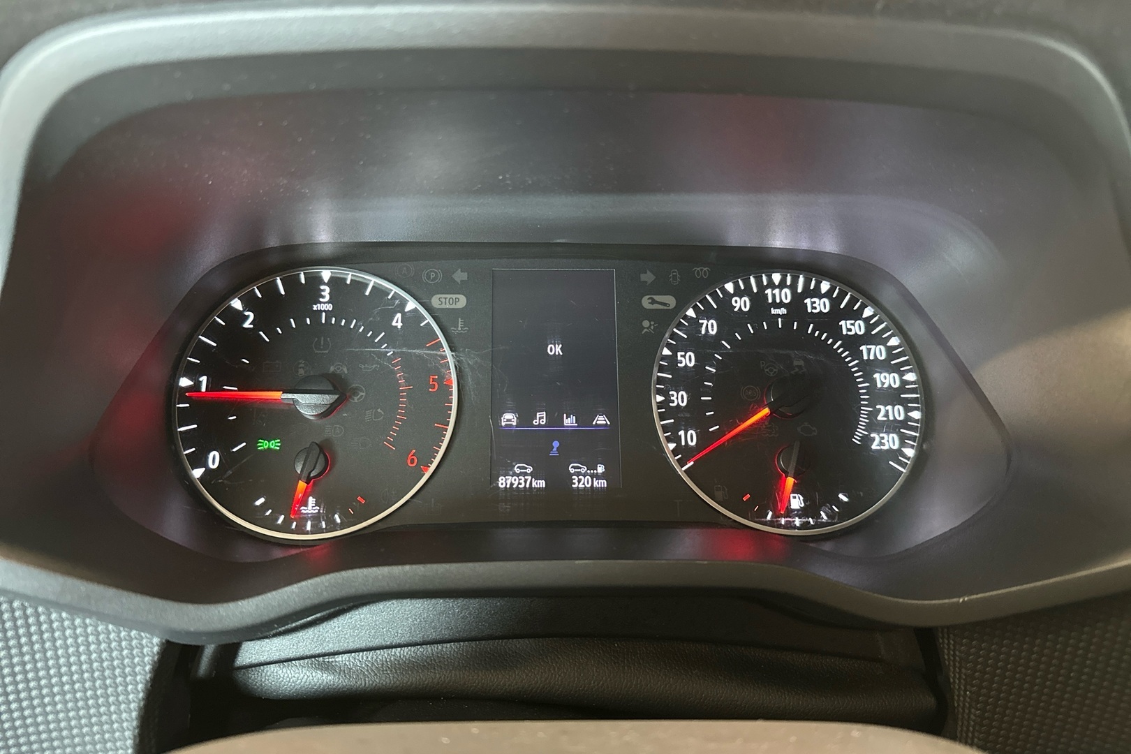 RENAULT Trafic 2023