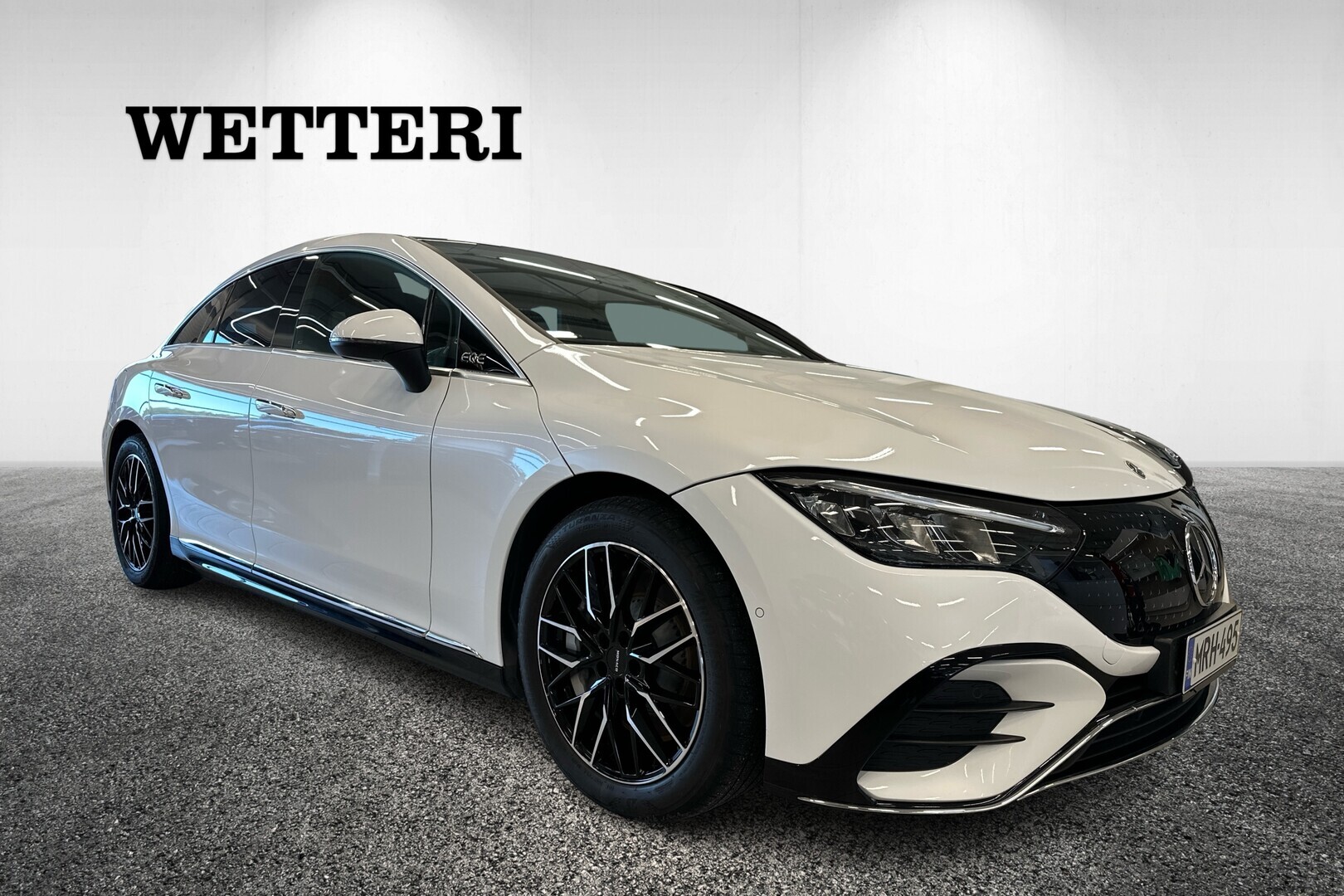 MERCEDES-BENZ EQE 2022