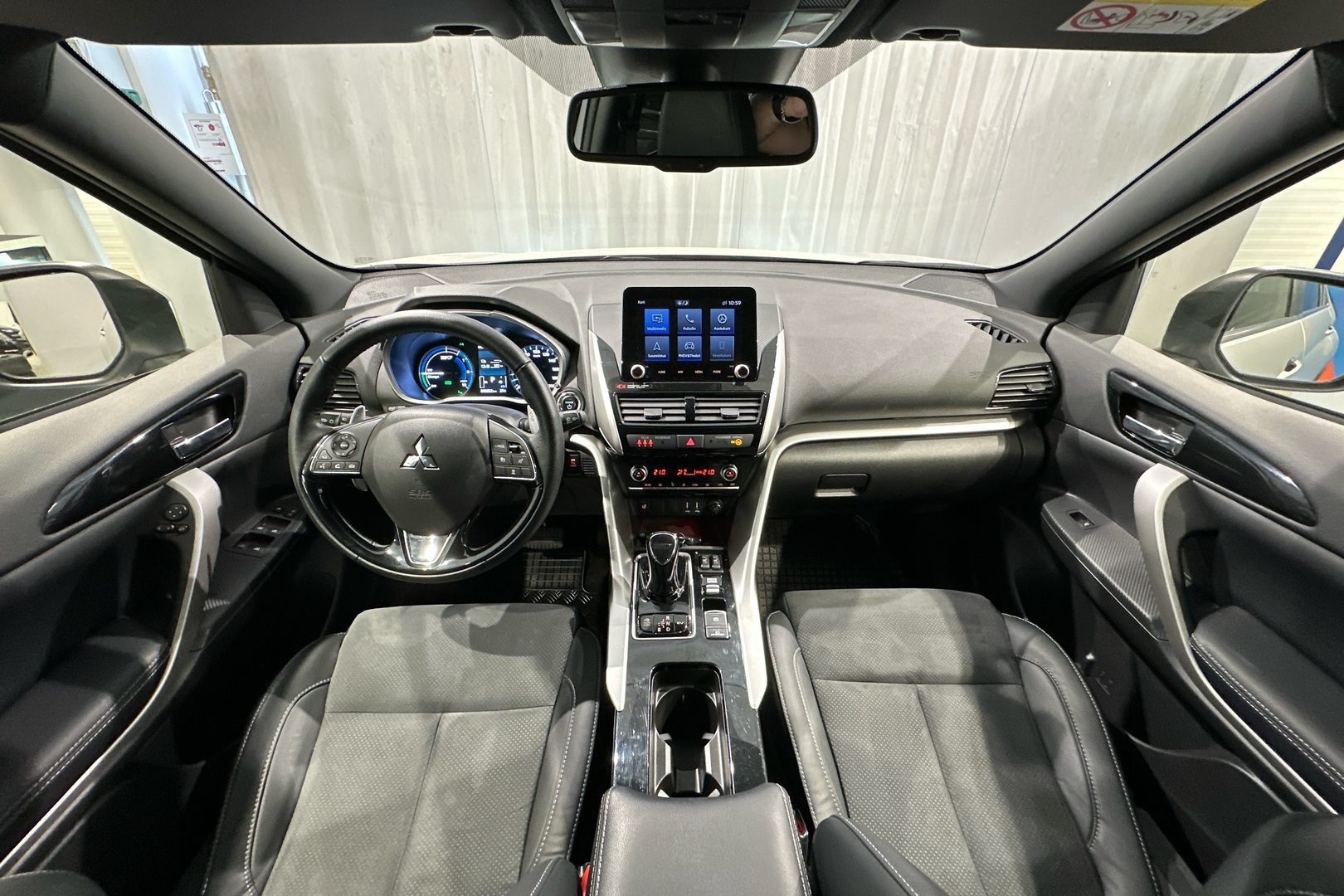 MITSUBISHI Eclipse Cross 2022