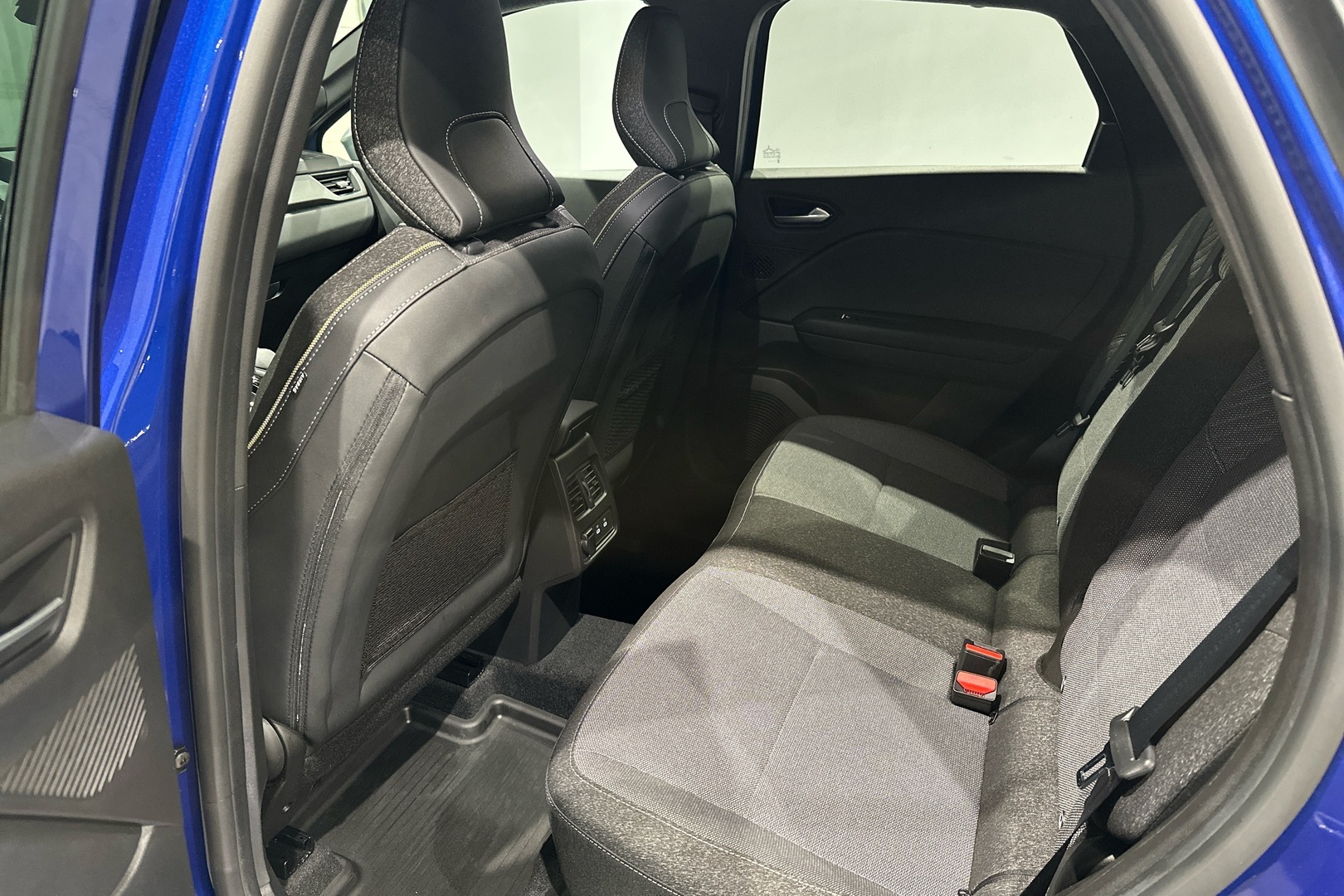 RENAULT Captur 2025