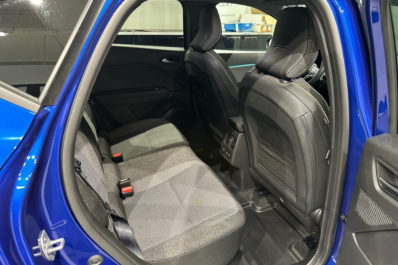 RENAULT Captur 2025