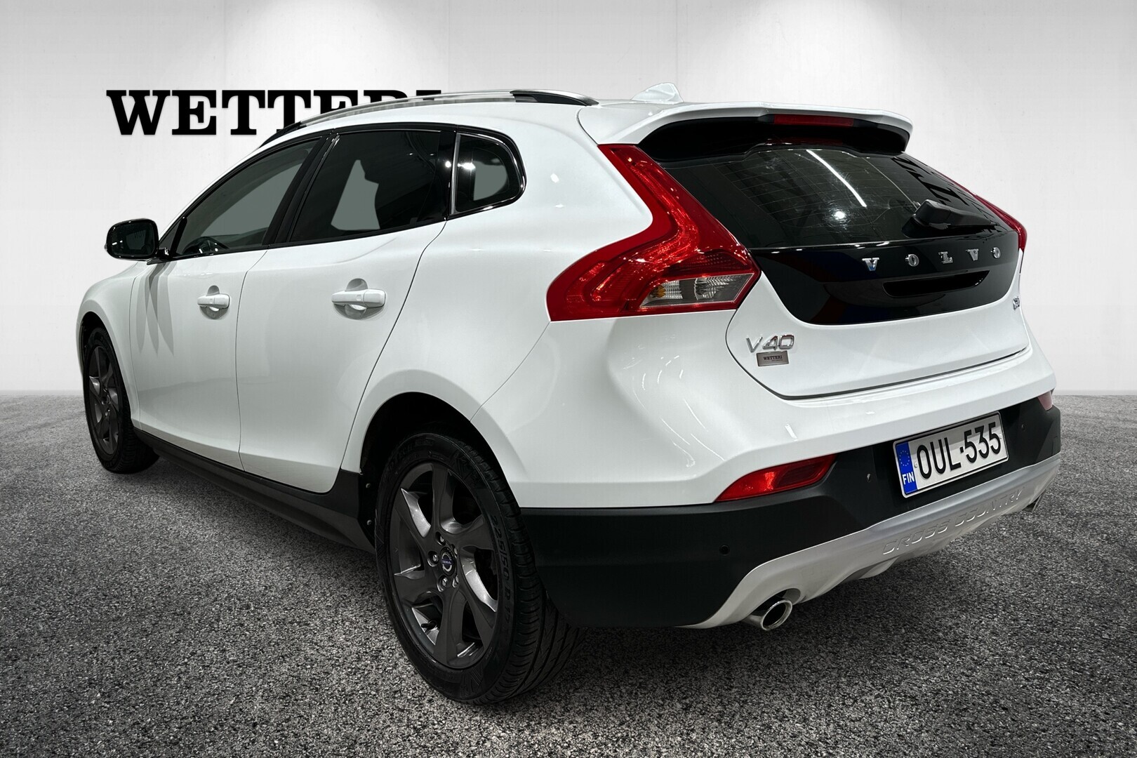VOLVO V40 Cross Country 2013