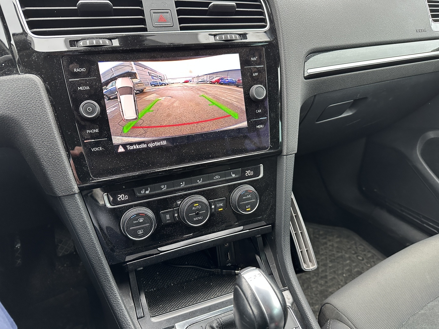 VOLKSWAGEN Golf 2018