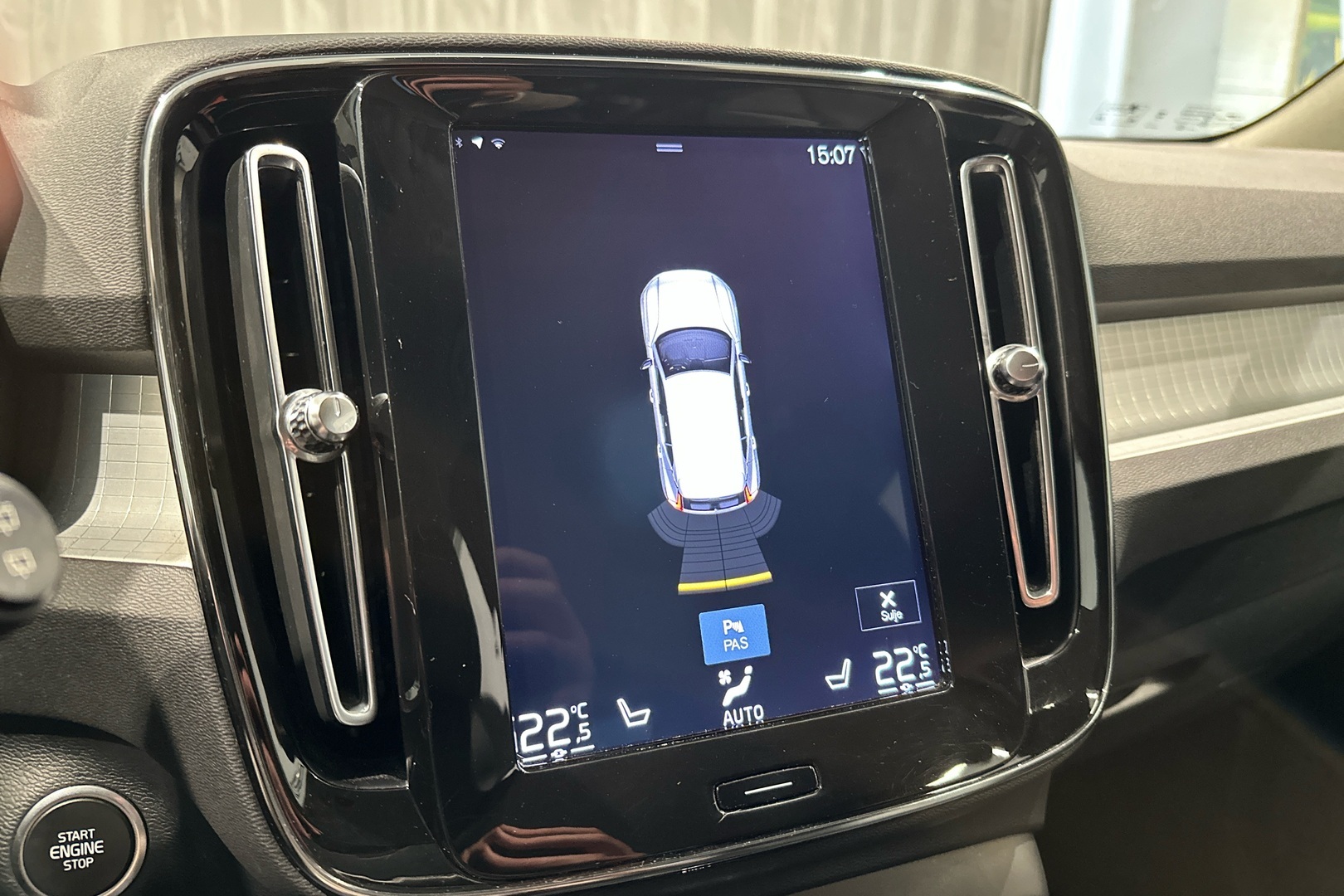 VOLVO XC40 2019
