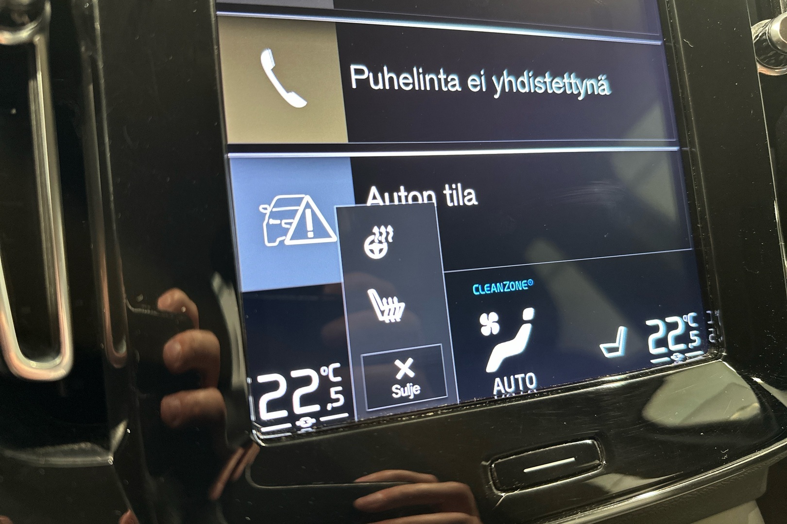VOLVO XC40 2019