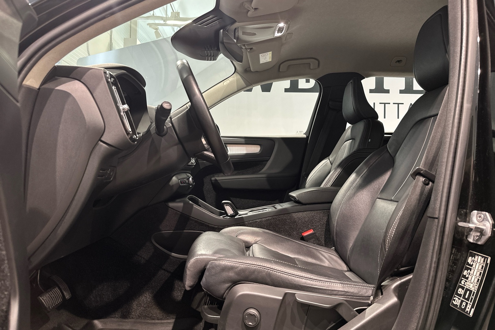 VOLVO XC40 2019