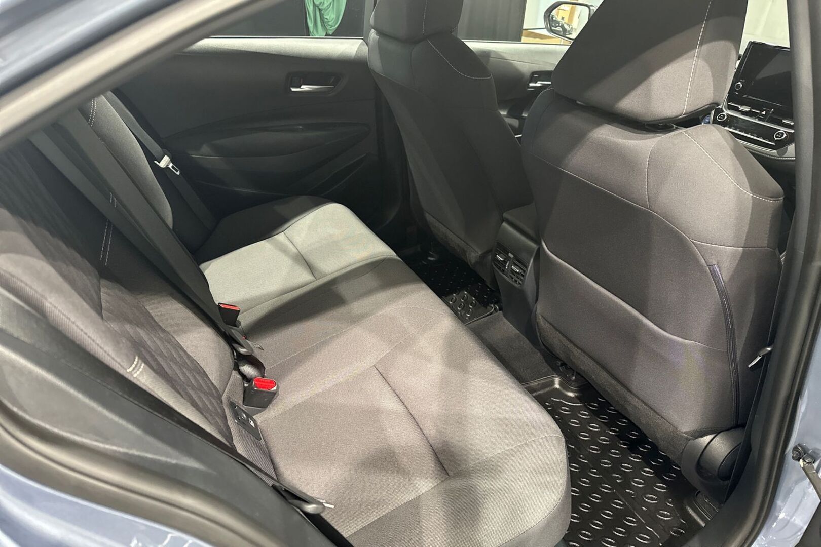 TOYOTA Corolla 17