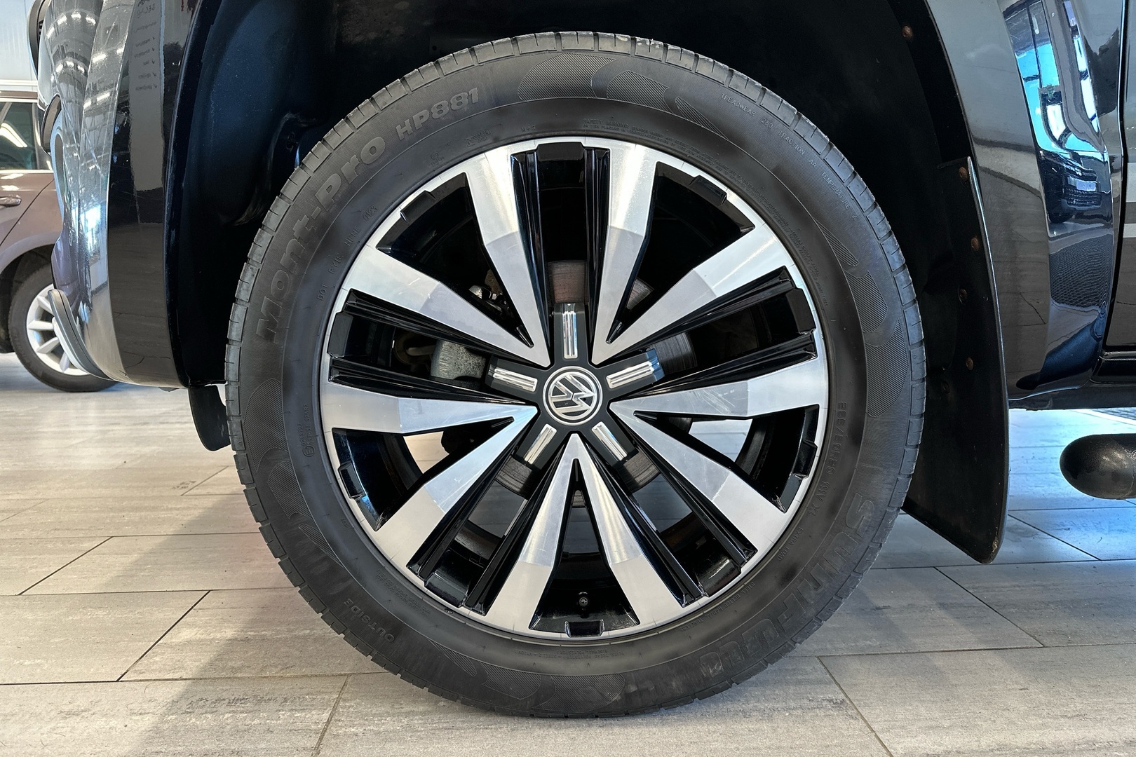 VOLKSWAGEN Amarok 2016