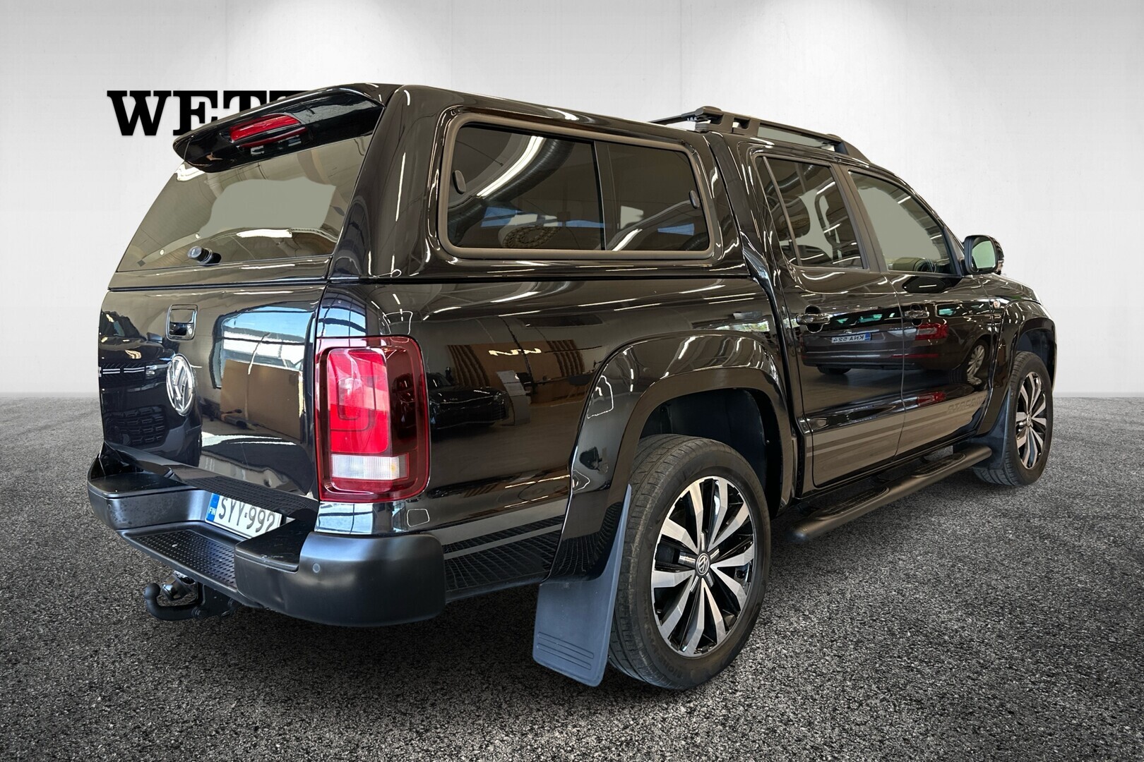 VOLKSWAGEN Amarok 2016