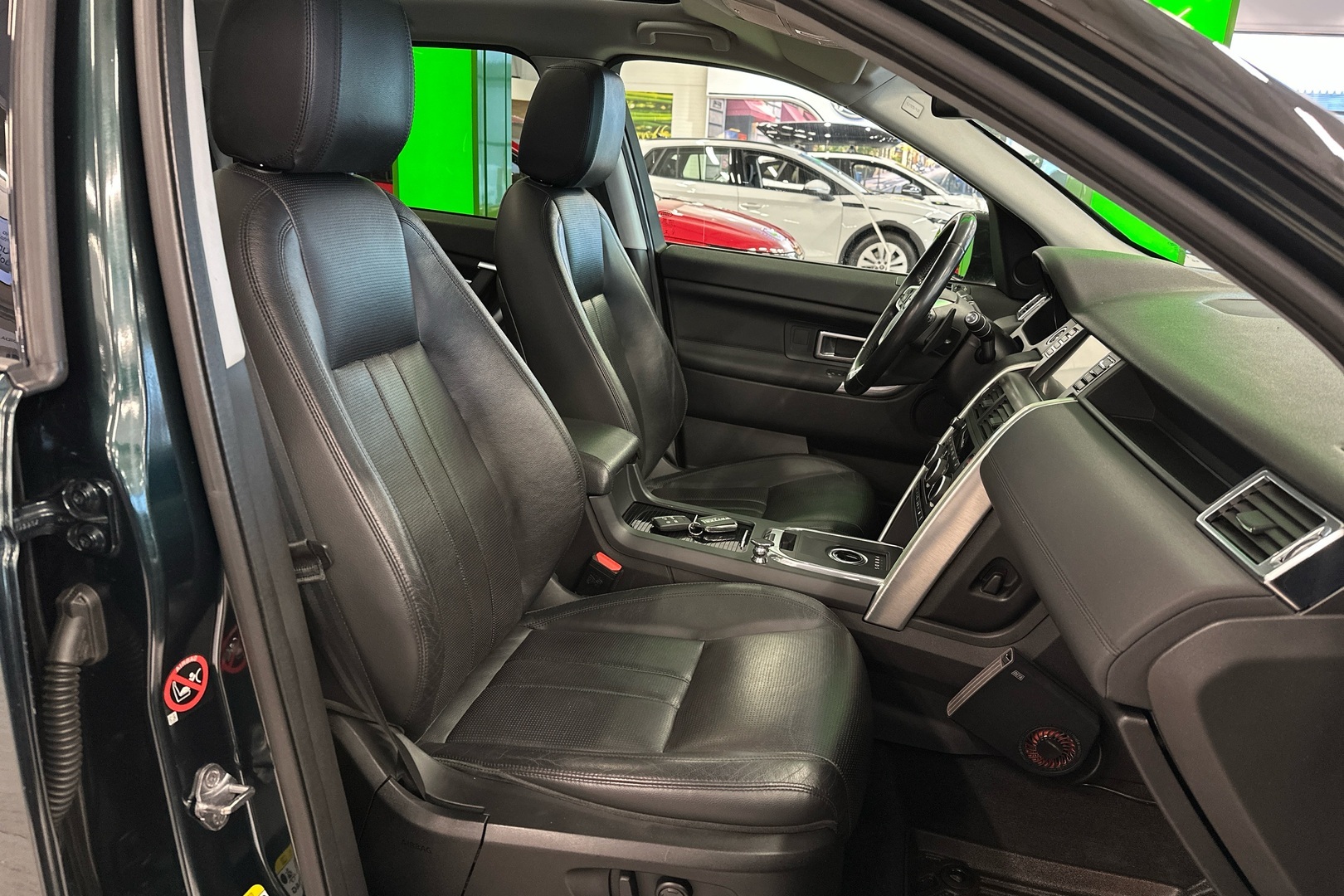 LAND ROVER DISCOVERY SPORT 2016