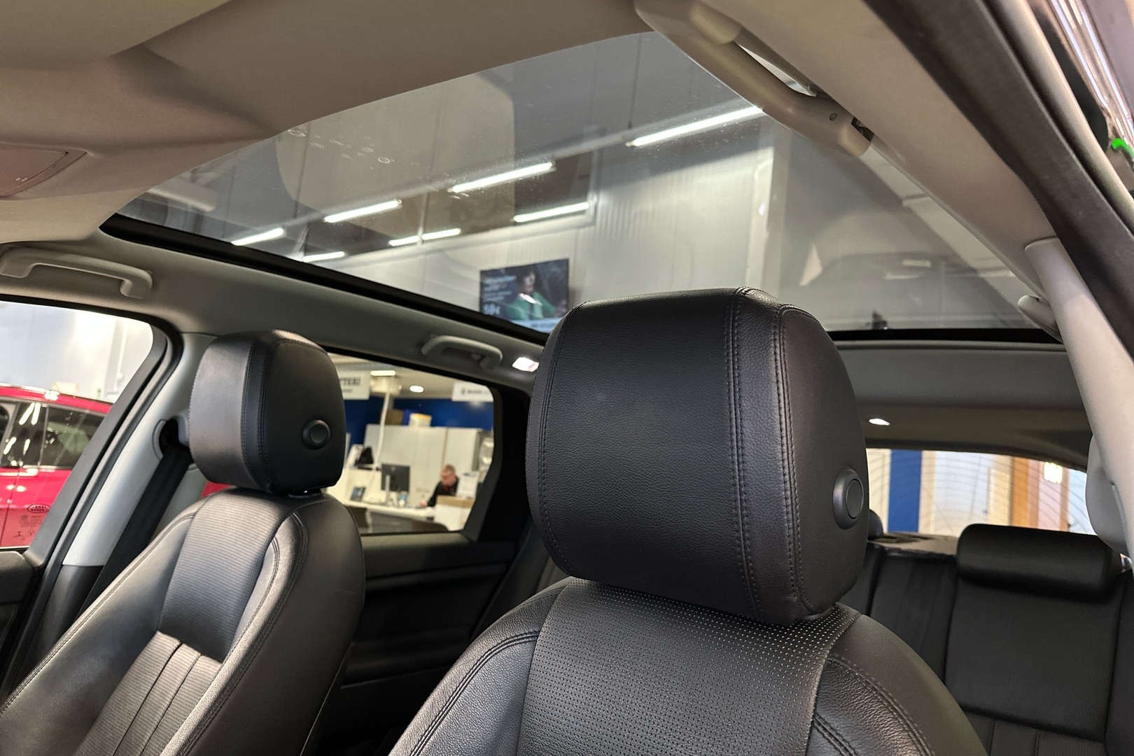 LAND ROVER DISCOVERY SPORT 2016