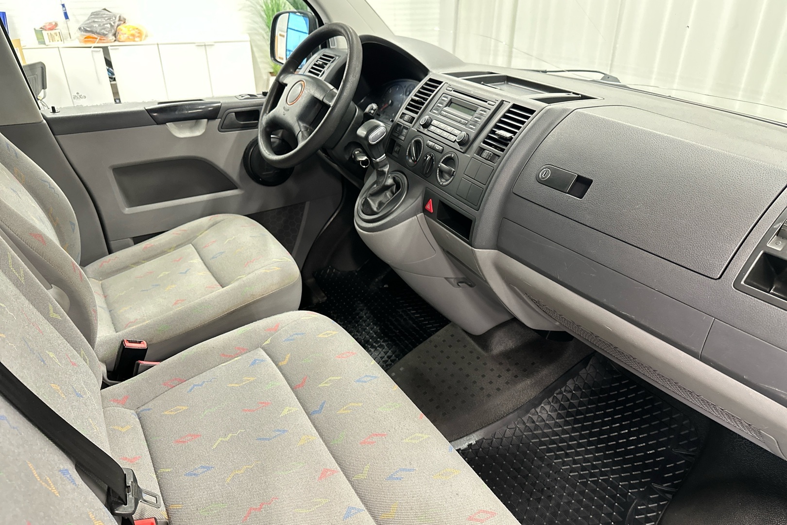 VOLKSWAGEN Transporter 2007