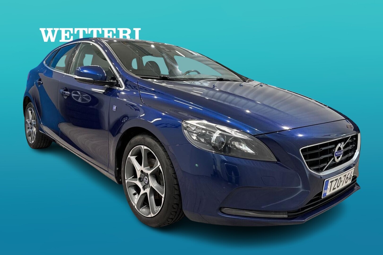 VOLVO V40 2015