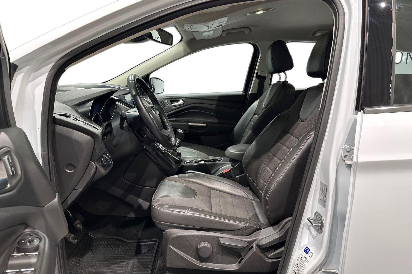 FORD Kuga 2016