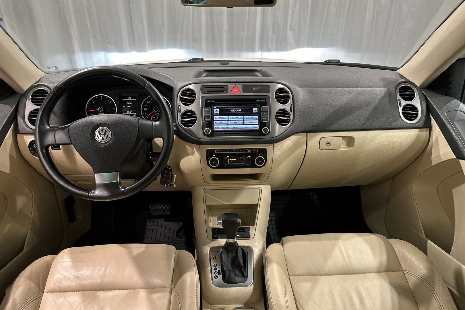 VOLKSWAGEN Tiguan 2010