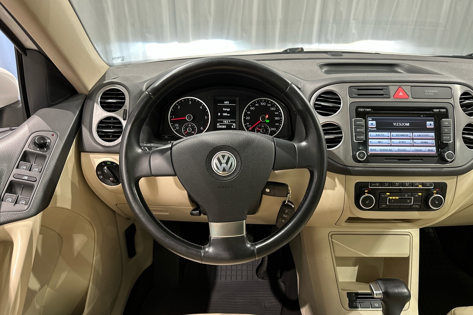 VOLKSWAGEN Tiguan 2010