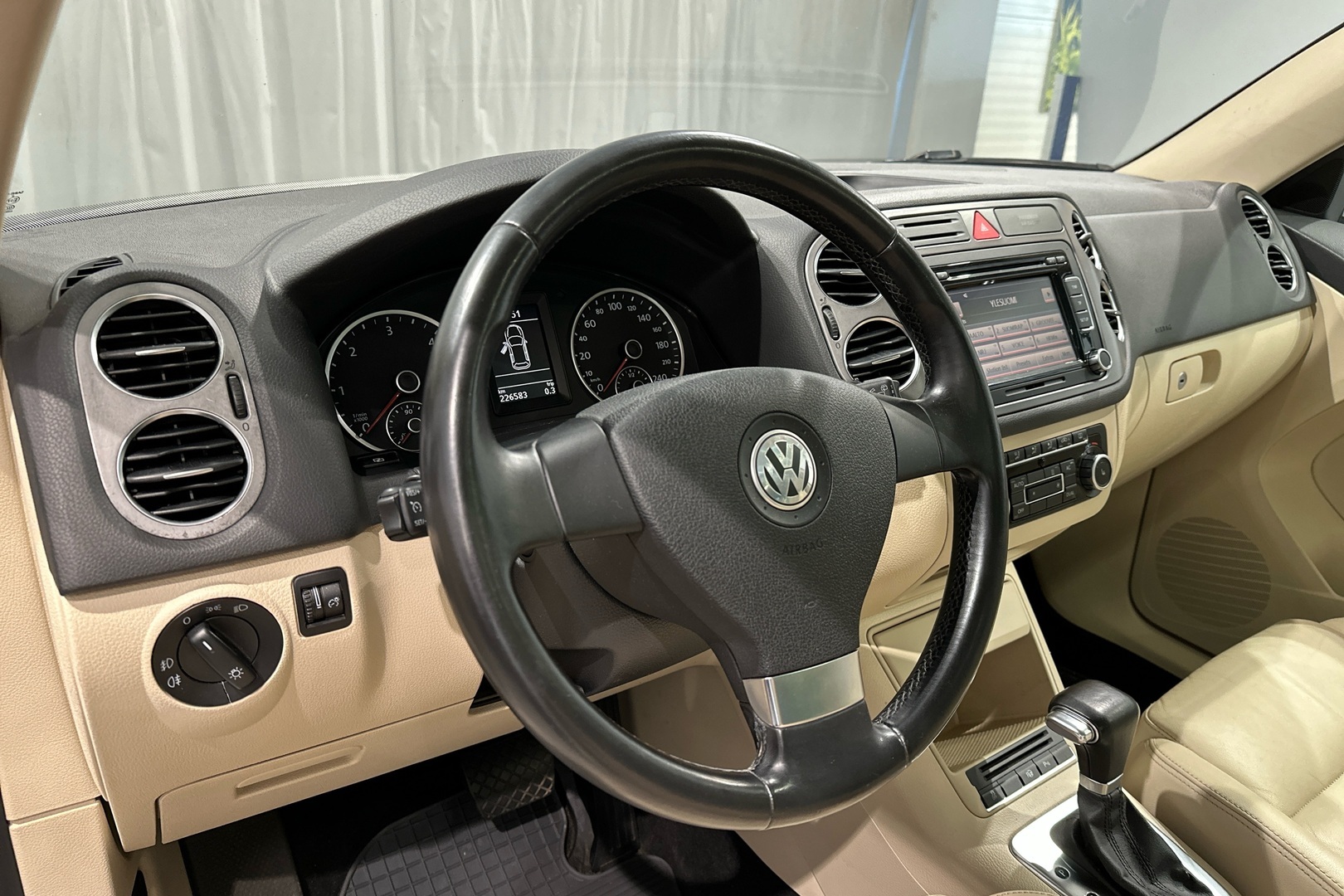 VOLKSWAGEN Tiguan 2010