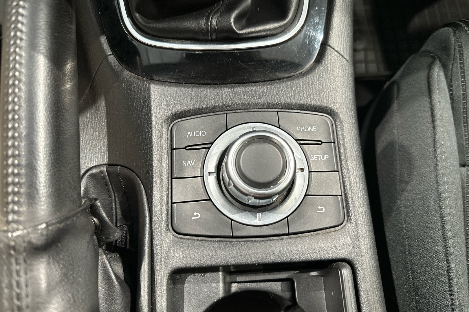 MAZDA Mazda6 2013