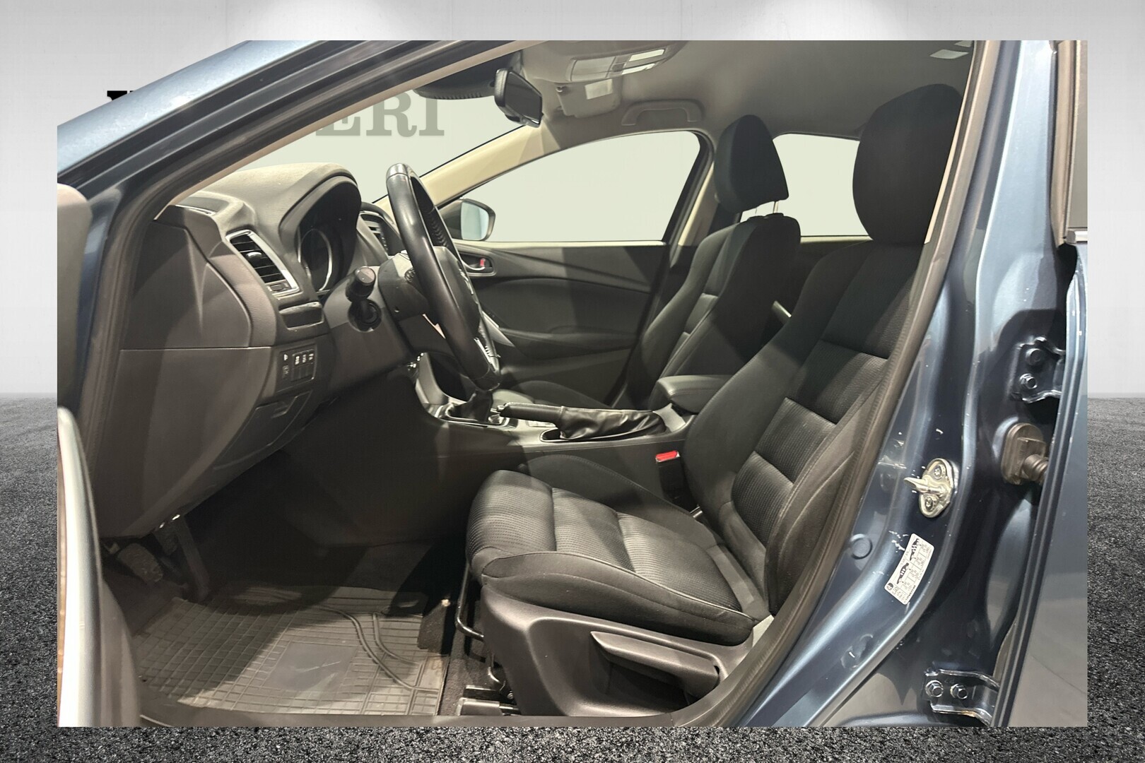 MAZDA Mazda6 2013