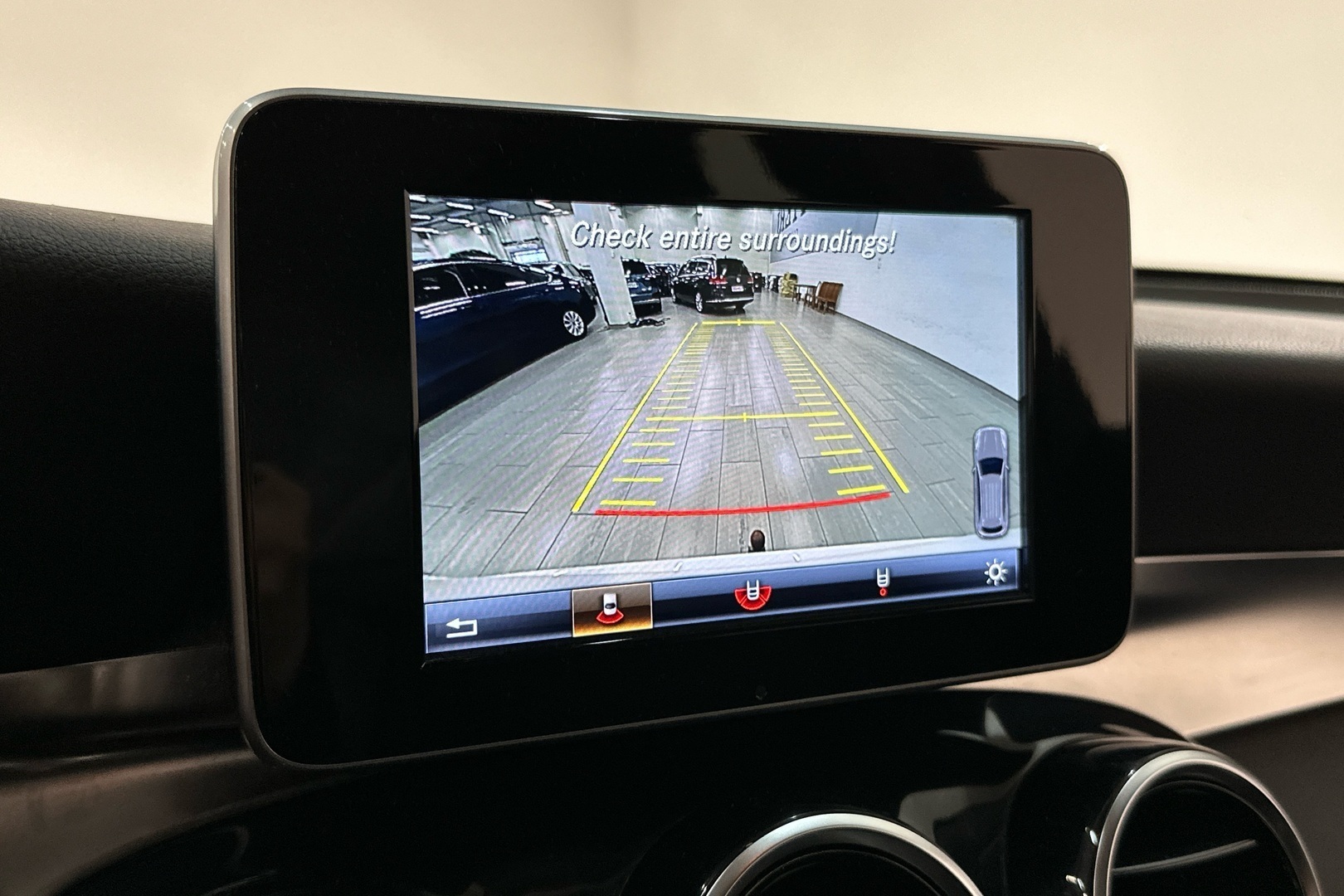 MERCEDES-BENZ GLC 2016