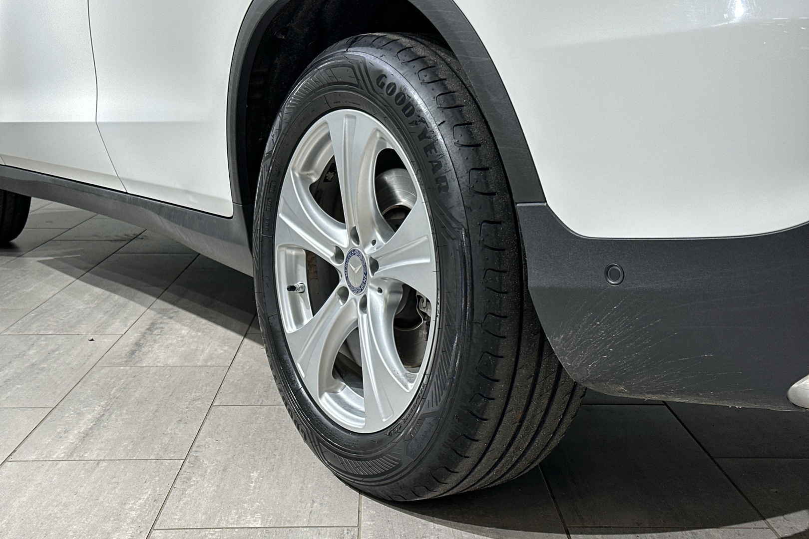 MERCEDES-BENZ GLC 2016