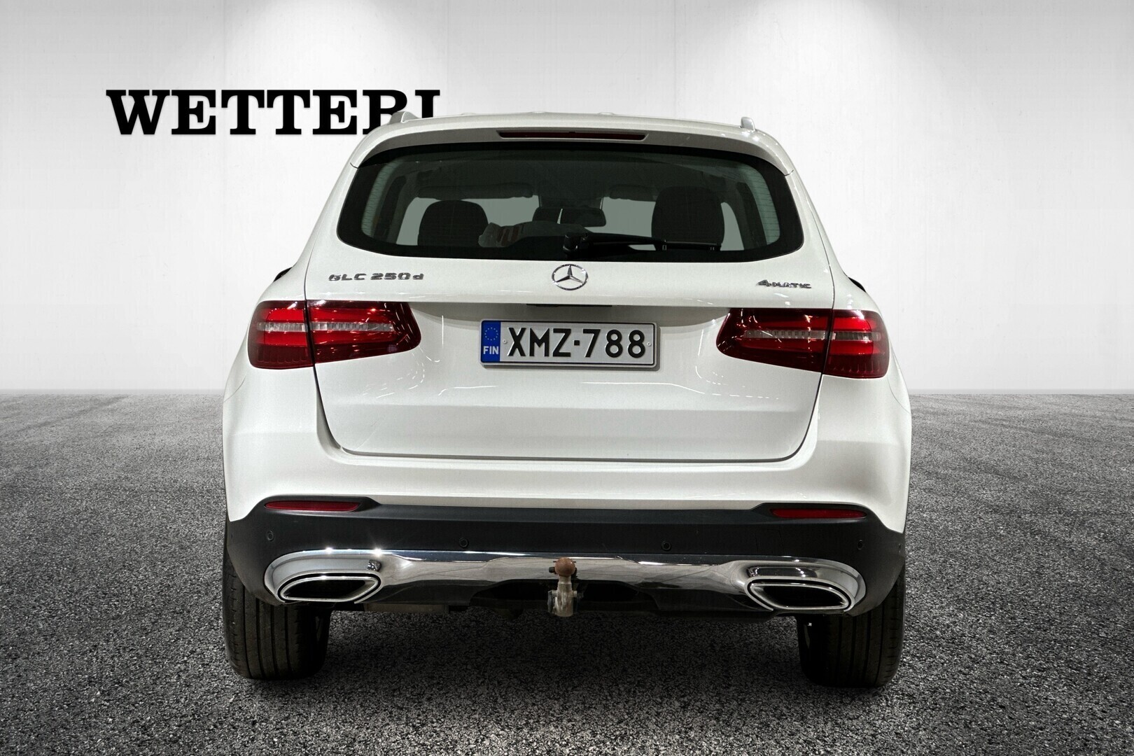 MERCEDES-BENZ GLC 2016