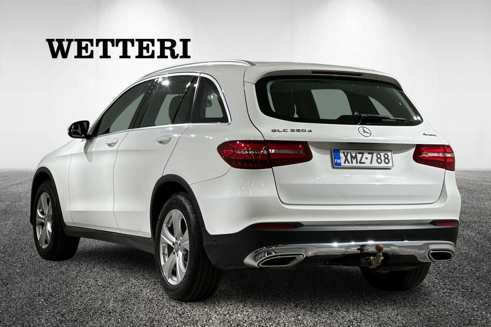 MERCEDES-BENZ GLC 2016