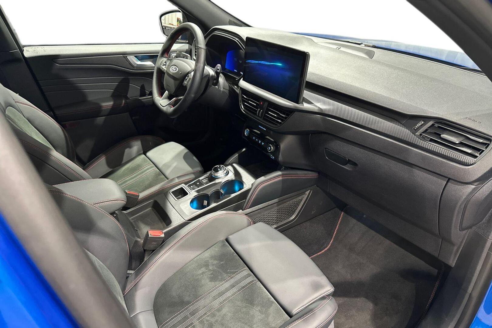 FORD Kuga 2026