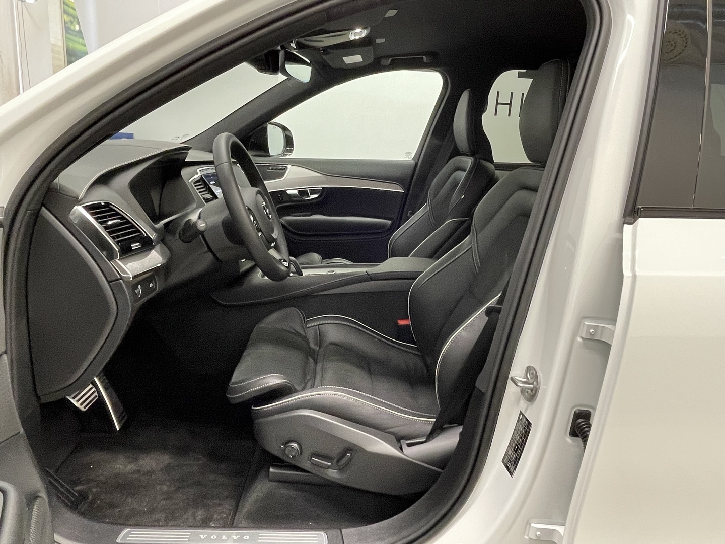 VOLVO XC90 5