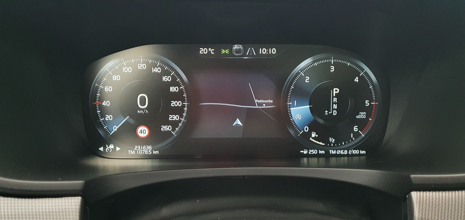VOLVO V90 Cross Country 2017