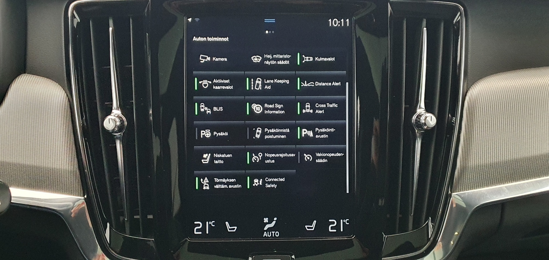 VOLVO V90 Cross Country 2017